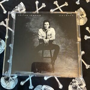 Julian Lennon 'Valotte' CD Album